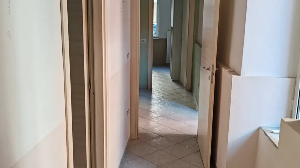 hallway_entrance