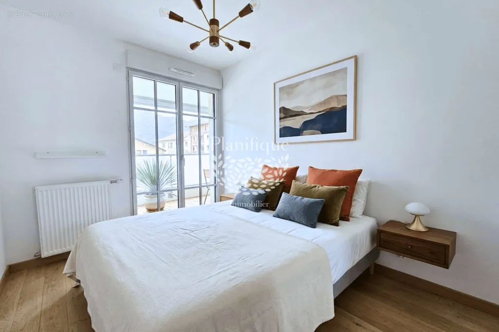 Magamistoad - Bright Apartment with Garage in Aix-les-Bains