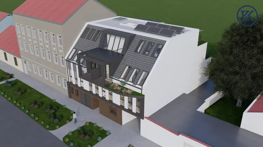 House with Development Potential in 21st District
