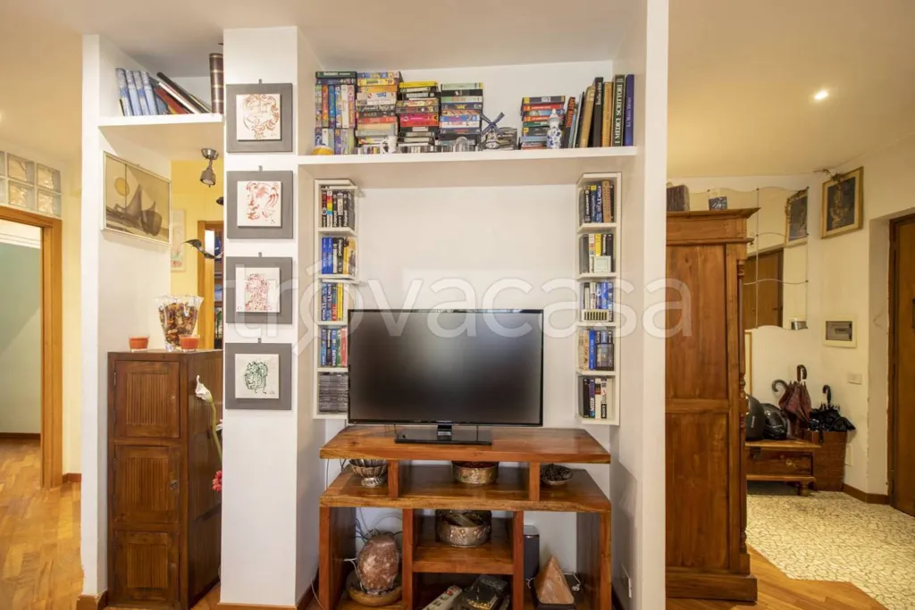 Séjour - Sunny Apartment with Terrace in Bossolasco