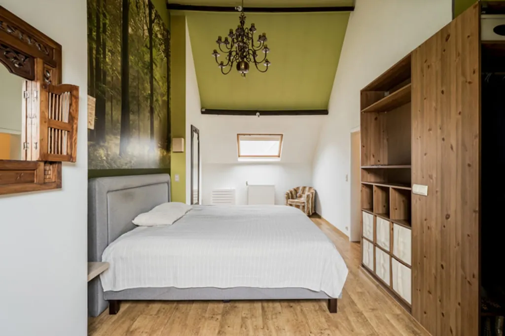 Camere da letto - Heritage House with Staircase in Antwerp