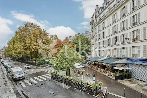 Esterno - Luxury Apartment with Elevator in Paris 8th