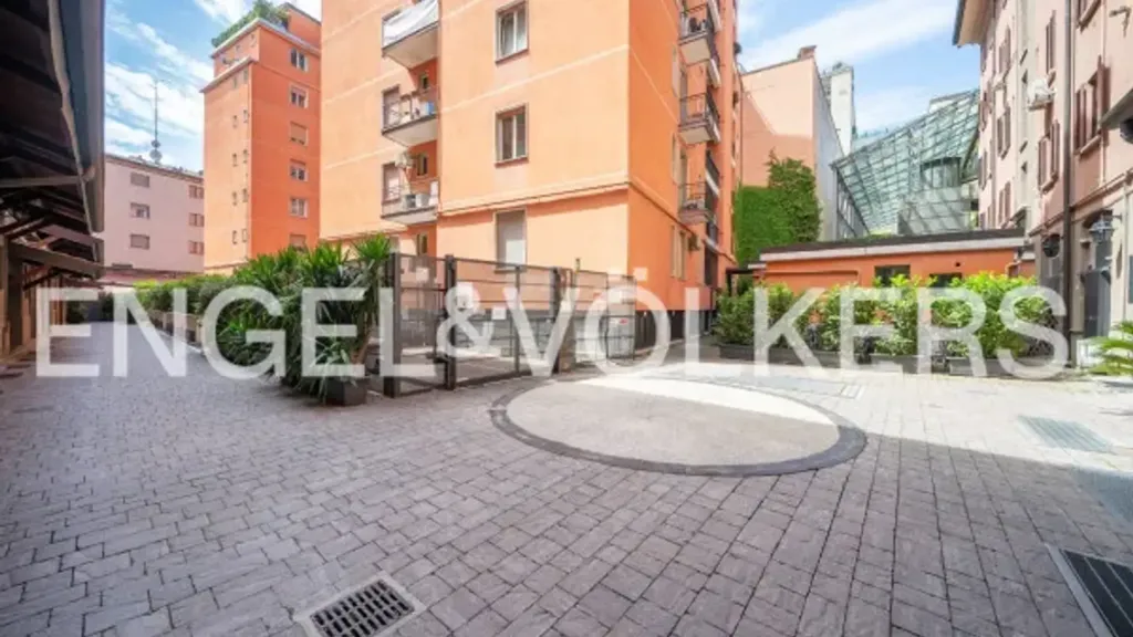 Garden - Loft in Historic Building, Milan