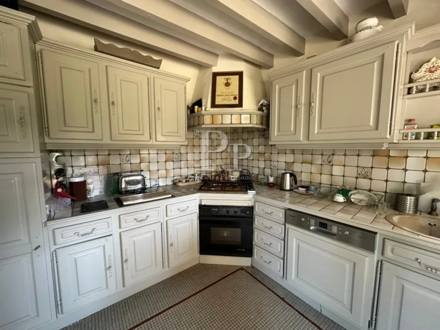Cuisine - Propriété de Charme avec Deux Maisons dans la Vallée de l’Eure