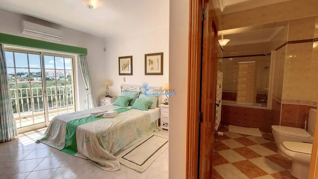 Chambres - Luxury Villa with Sea View in Albufeira