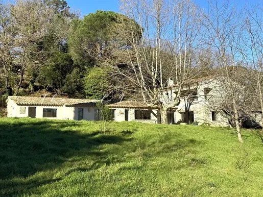 Esterno - Provençal Villa with Panoramic View near Saint-Tropez