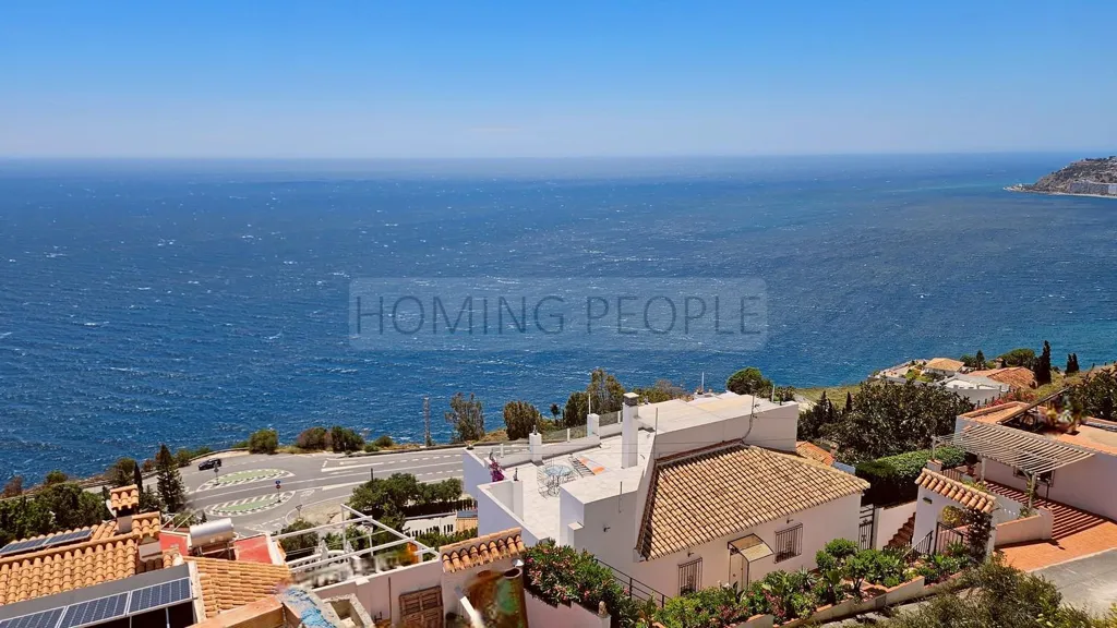 Terrass - South-Facing Villa with Pool in Salobreña
