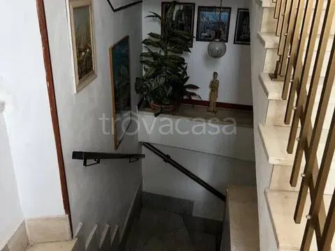 Pièces - Apartment with Panoramic Terrace in Priverno
