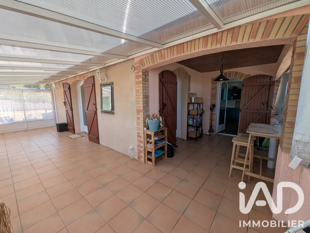 Terrass - Architectural House with Pool in Aussac