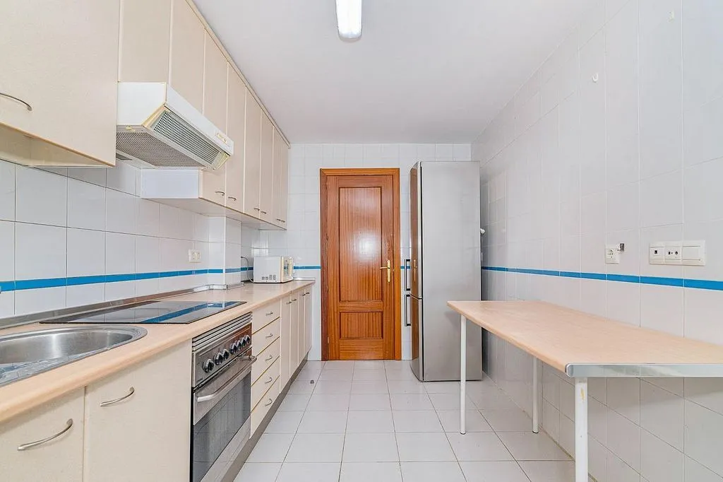 Cuisine - Apartment with Terrace in Albayda, Granada