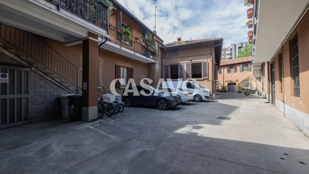 Aed - Modernised Two-Bedroom in Milan's Via Verro