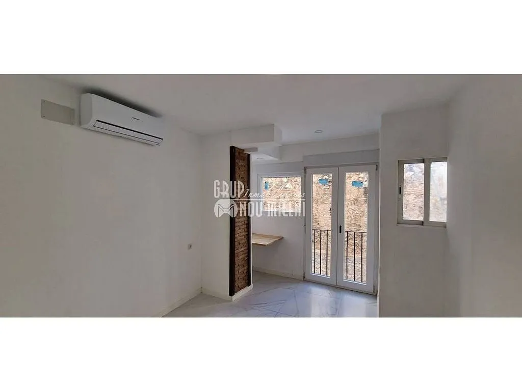 Pièces - 1-Bedroom Flat with Balcony in El Botànic, Valencia