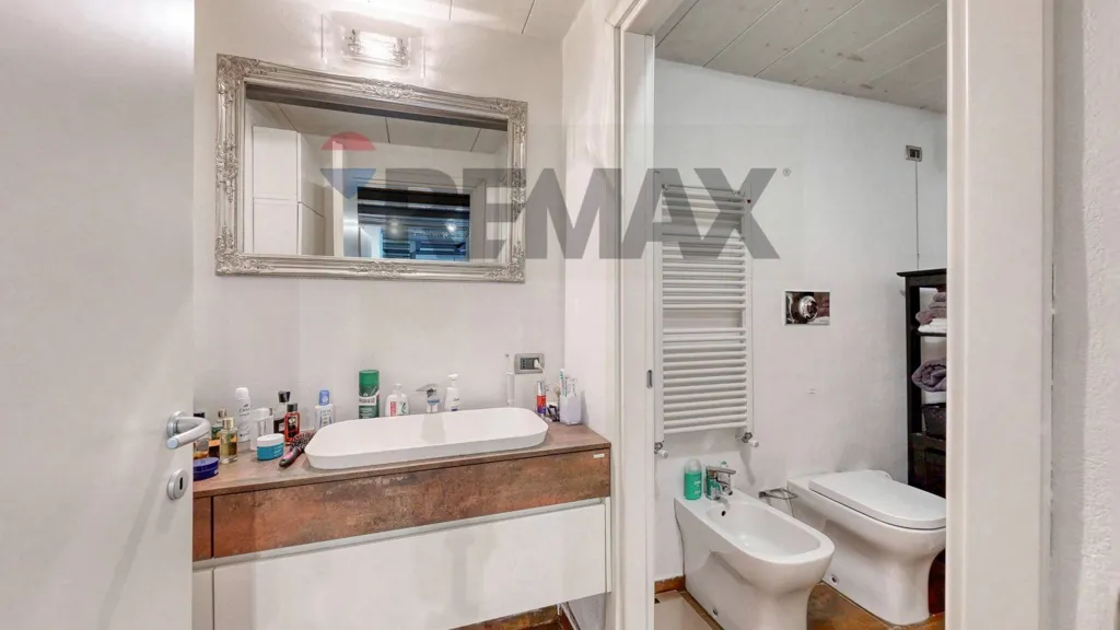 Vannitoad - Ground Floor Apartment with Terrace in Milan