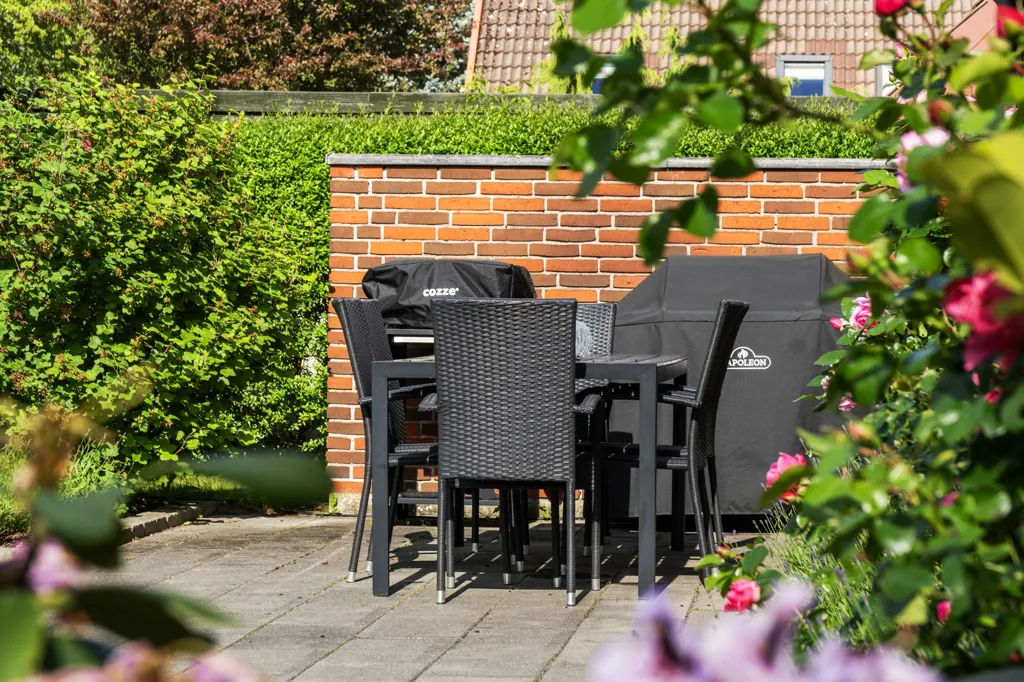 Terrazza - Villa with Park-like Garden in Ishøj