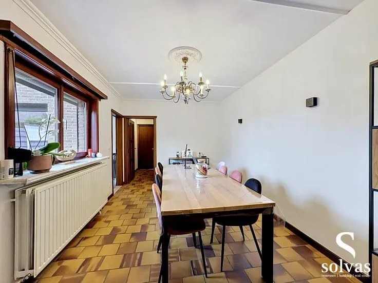 Semi-Detached House with Garden in Eeklo