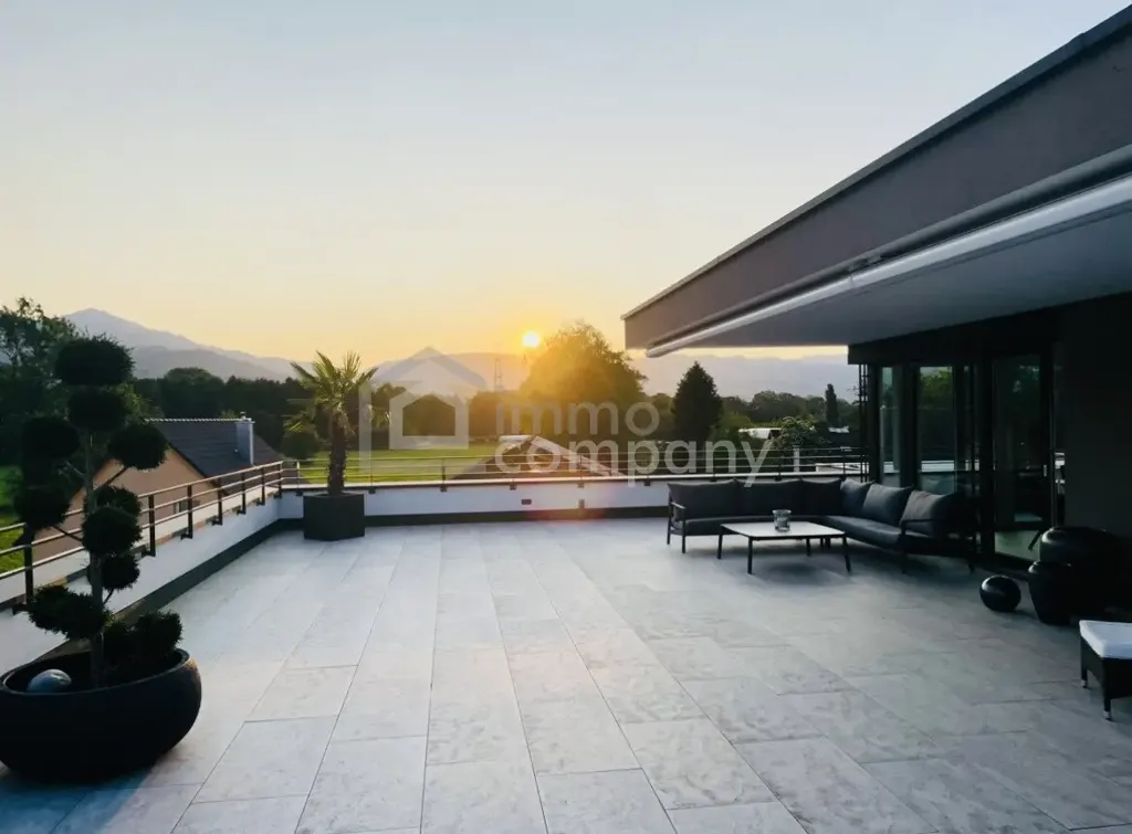 Terrasse - Penthouse with Mountain View in Koblach