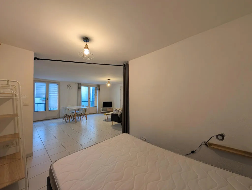 Magamistoad - Duplex Building with Two Apartments in Pézenas