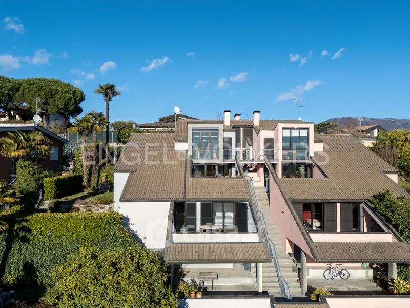 Vista aerea - Panoramic Villa with Lake View in Besozzo
