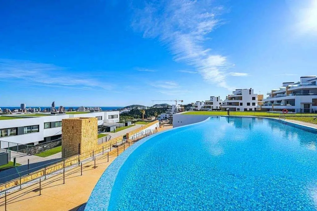 Luxury Duplex with Sea Views in Finestrat
