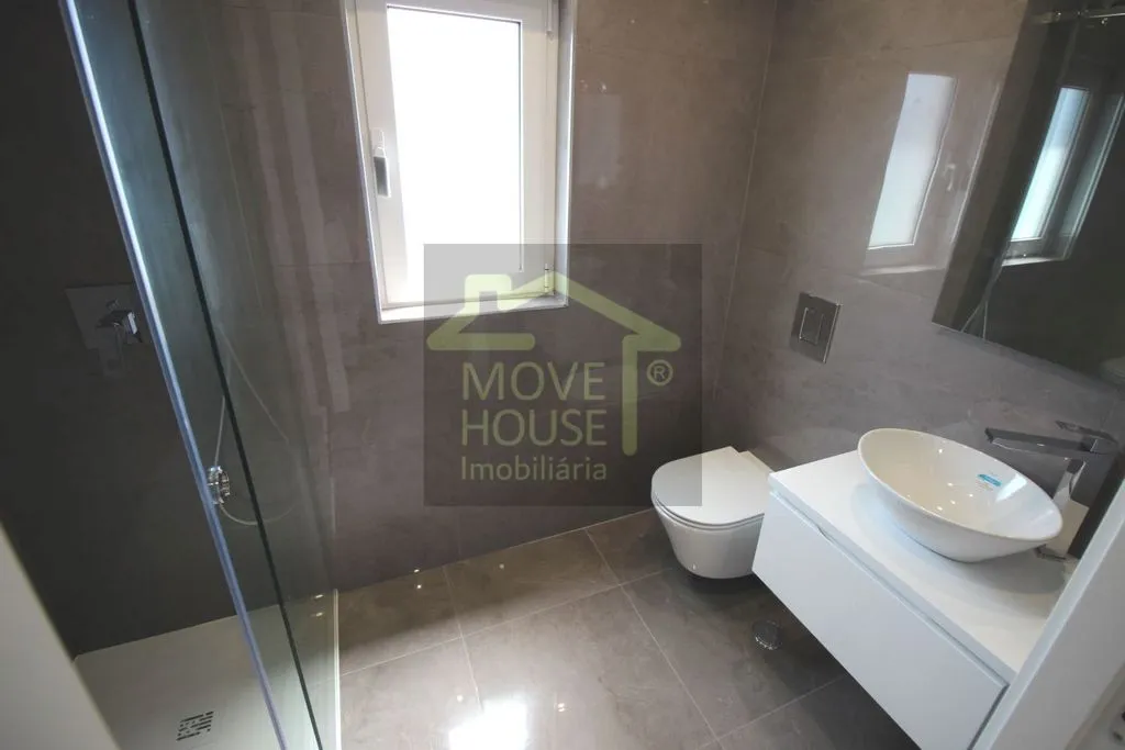 Salles de bain - Luxury 2-Bedroom Apartment in Lisbon