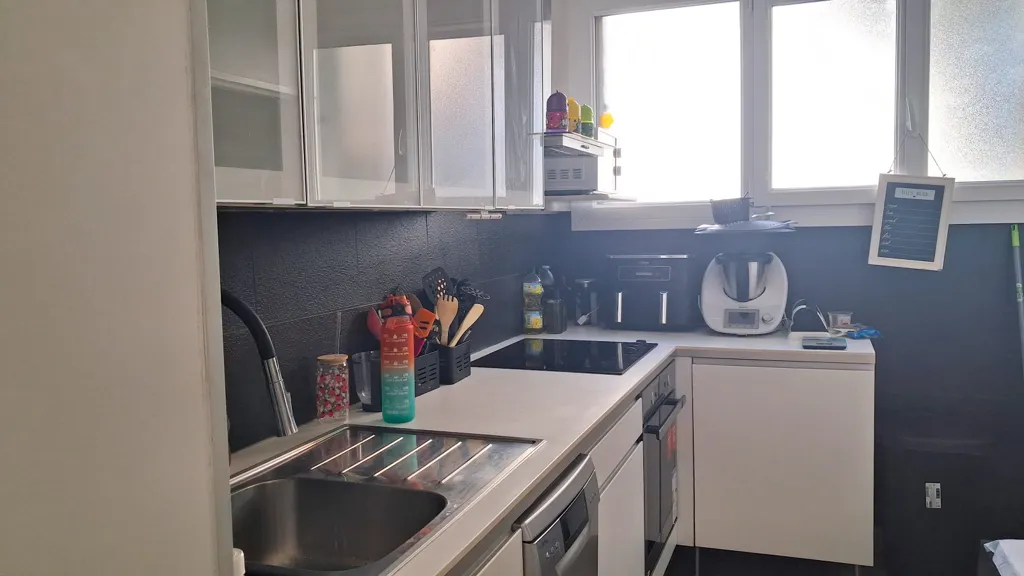 Köök - Apartment with Large Terrace in Pennes-Mirabeau