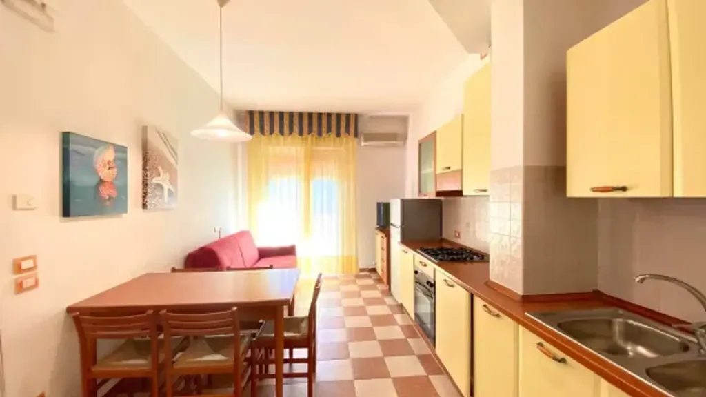 Köök - Rented Duplex with Terrace in Jesolo