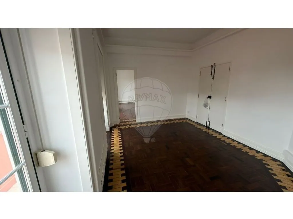Pièces - Refurbished Office Space in Lisbon City Centre