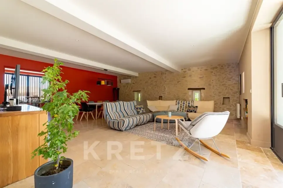 Soggiorno - Renovated Barn with Pool near Nîmes