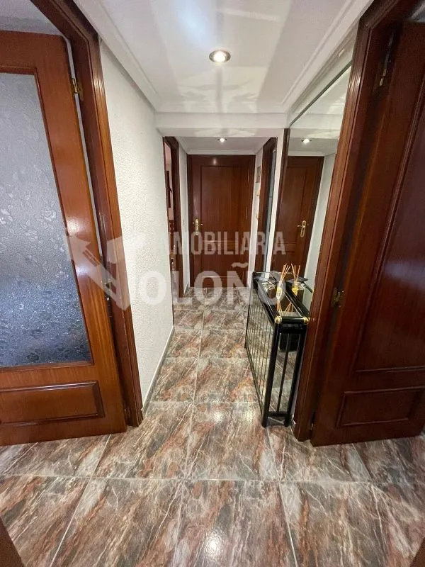 Esik - Ground Floor Apartment with Garden in Haro