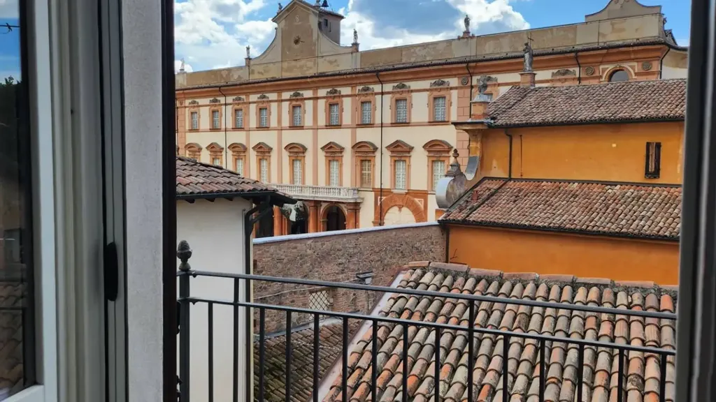 Balcon - Spacious Apartment with Palace View in Sassuolo