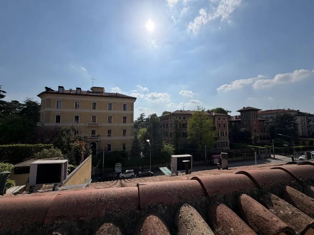 Balcone - Luxury Mansarded Apartment in Bologna