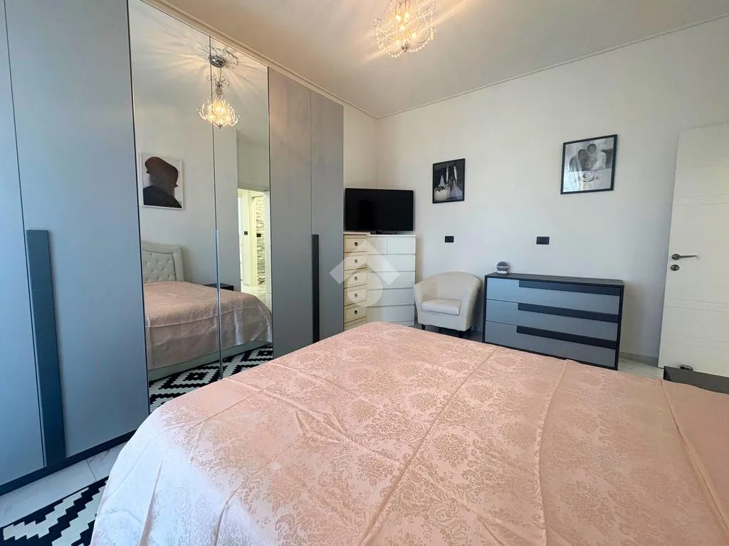 Chambres - Renovated Apartment with Balcony in Ancona