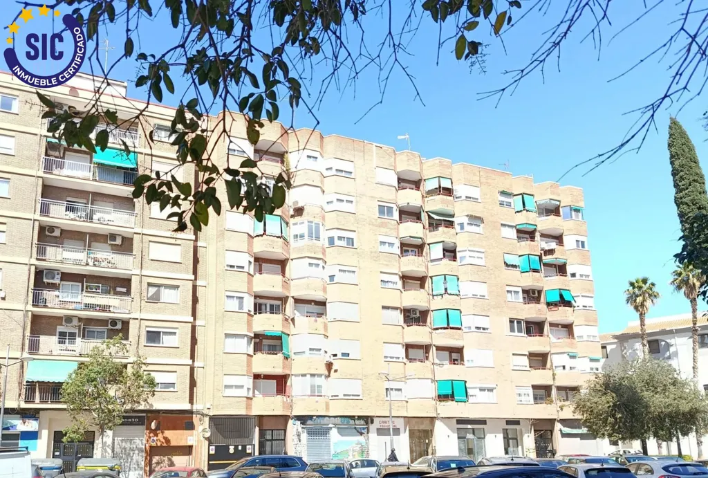 Extérieur - Spacious Apartment with River View in Mont-Olivet