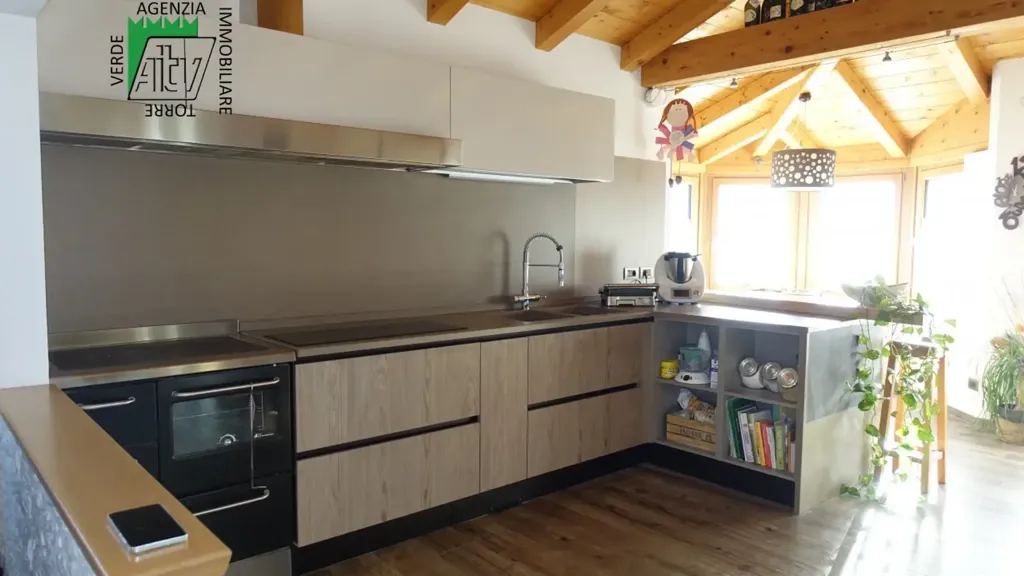Cucina - Villa with Mountain View in Sporminore
