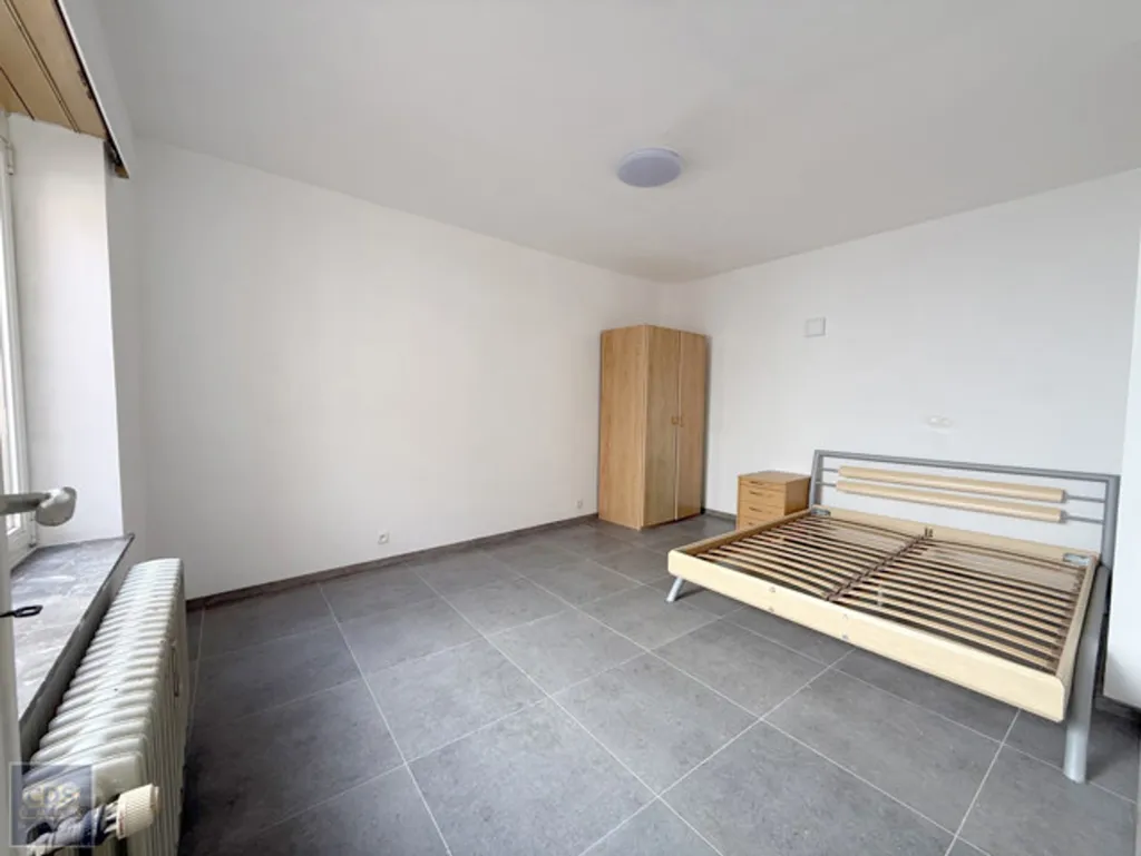 Magamistoad - Furnished Duplex Apartment in Leuven Centre