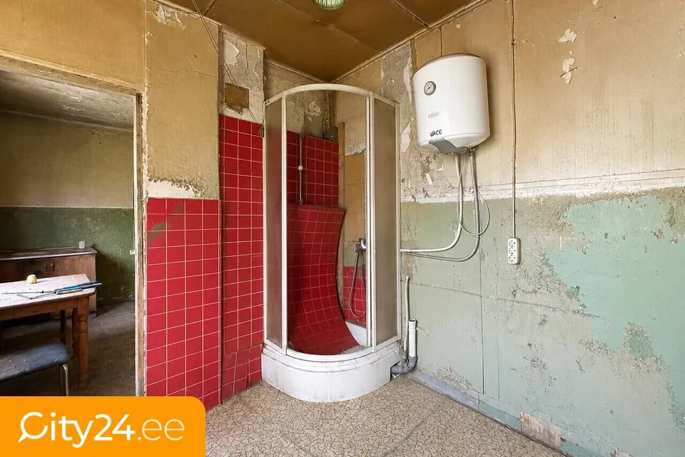 Bathrooms - House with Land for Development in Sompa