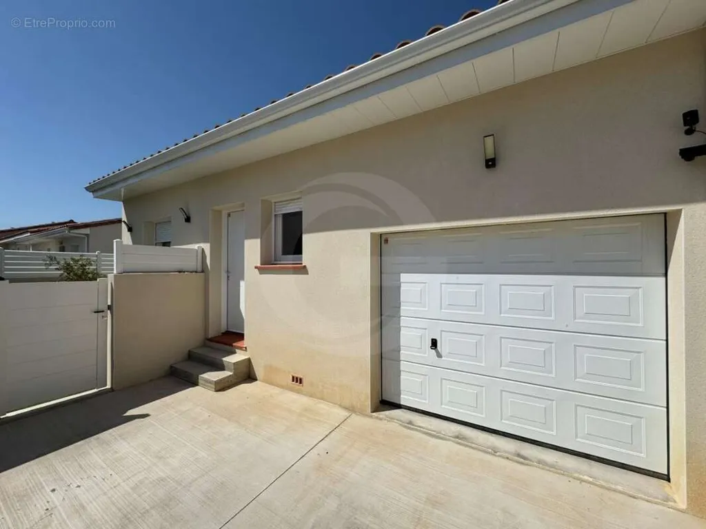 Esterno - Modern Flat with Garden in Quiet Quarter