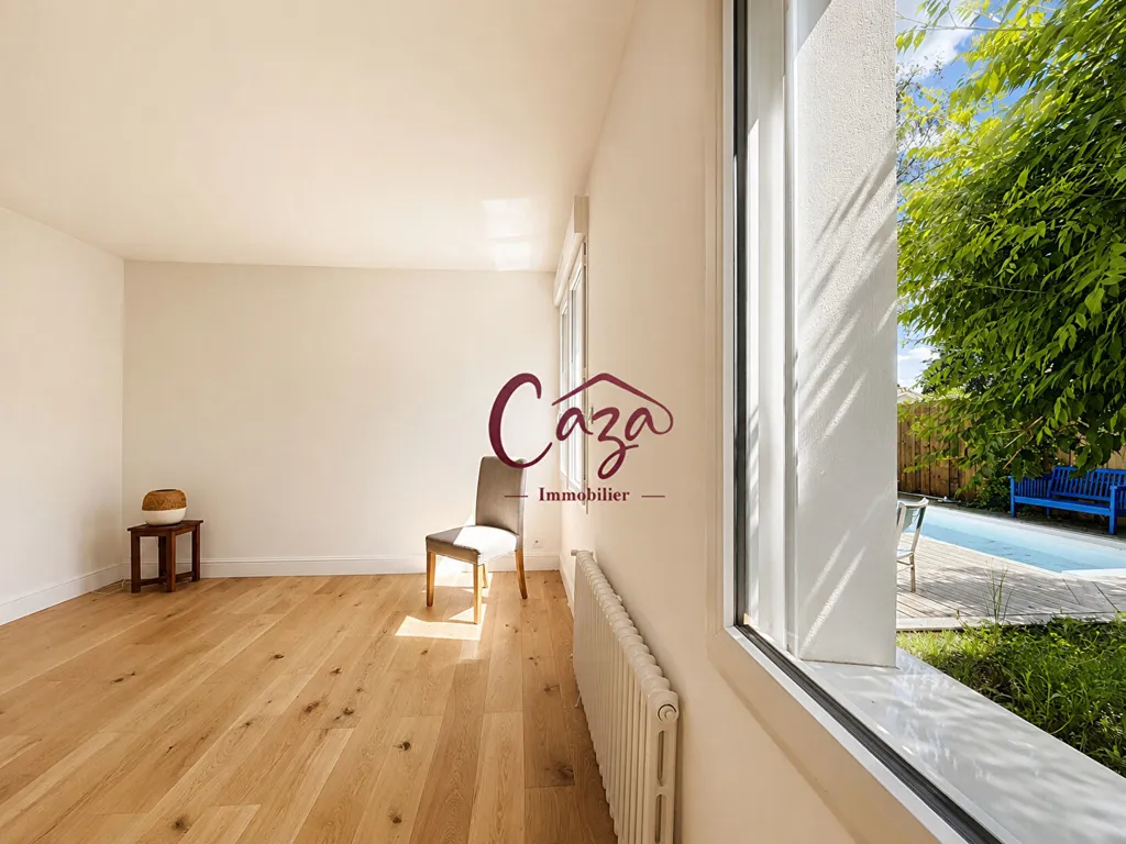 Piscine - Maison rénovée avec piscine à Carignan-de-Bordeaux