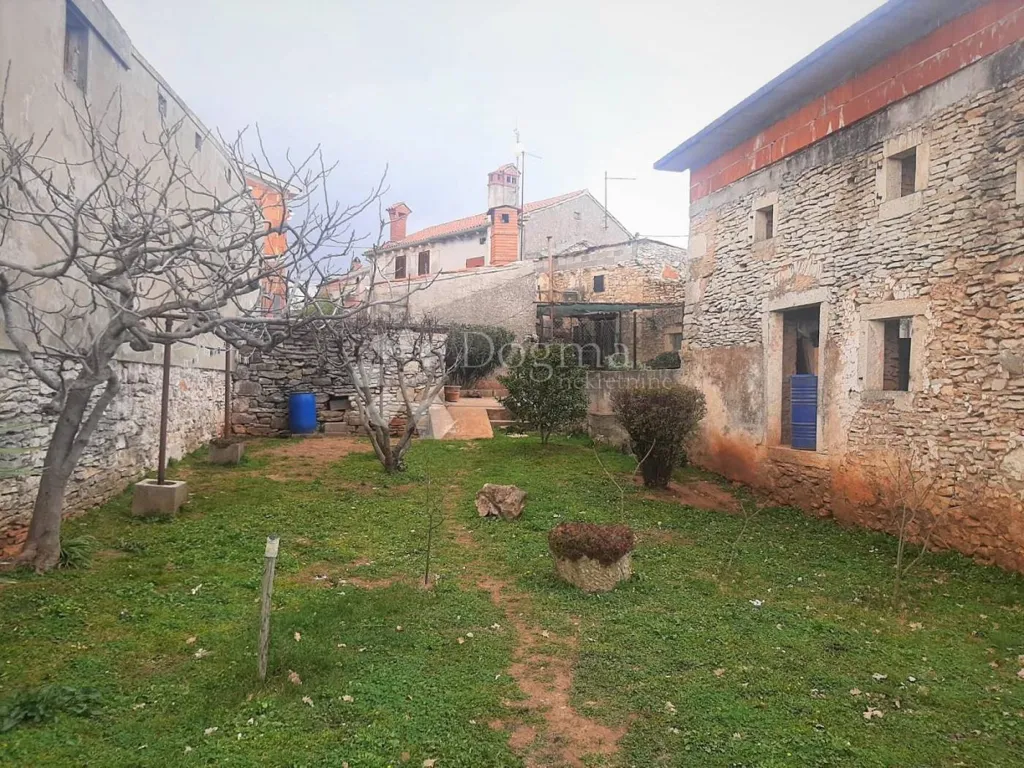 Giardino - Two Renovated Istrian Houses in Marčana