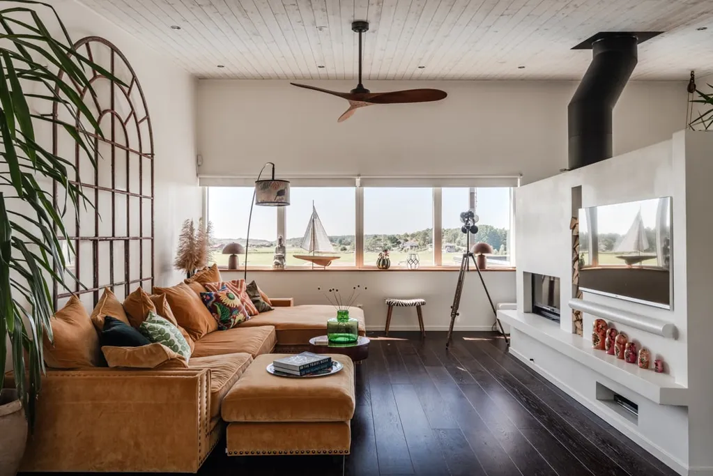 Living Room - Luxury Villa with Pool and Sea View in Vallda