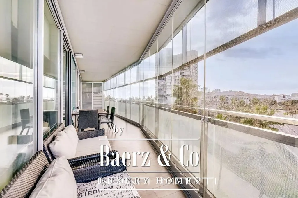Rõdu - Luxury Flat with Sea View in Diagonal Mar, Barcelona