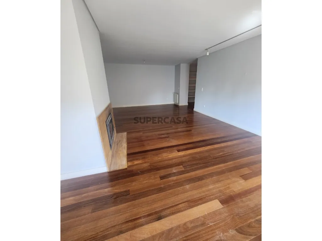 Séjour - Apartment with Garage near Lordelo do Ouro