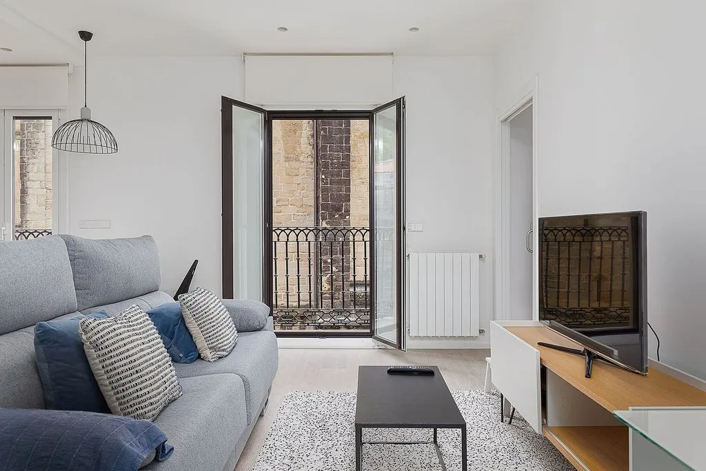 Séjour - 1-Bedroom Apartment with Elevator in Old Town