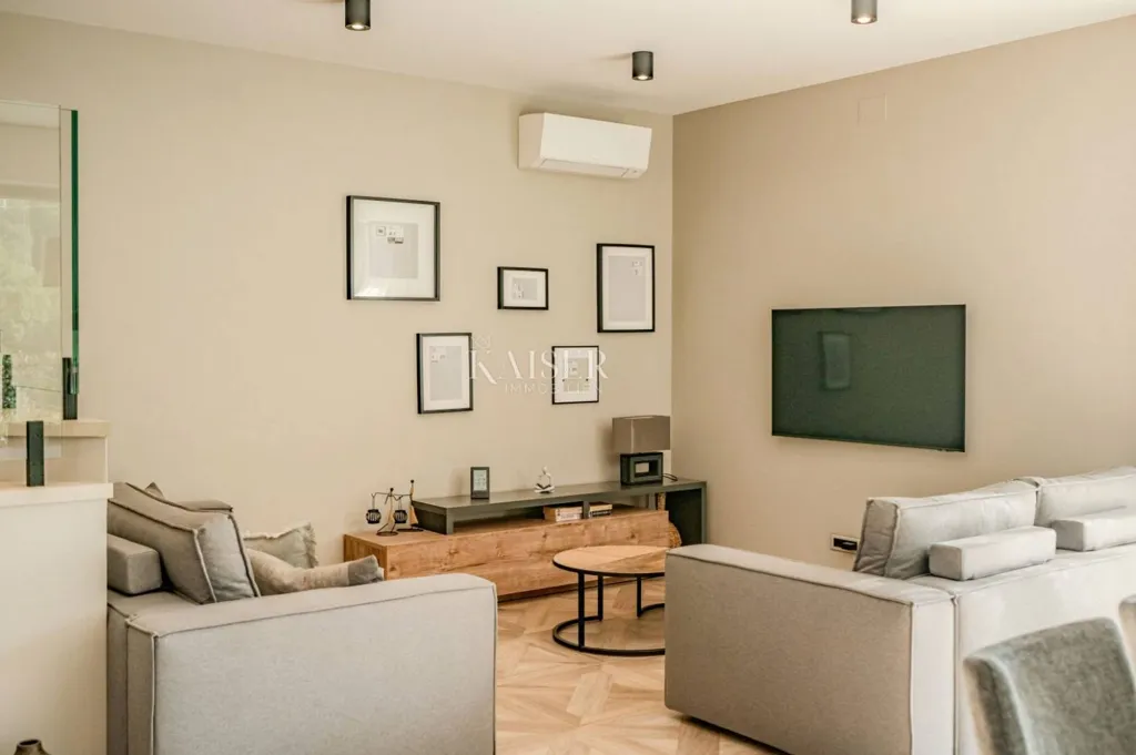 Elutuba - Luxury Villa with Pool in Mošćenička Draga