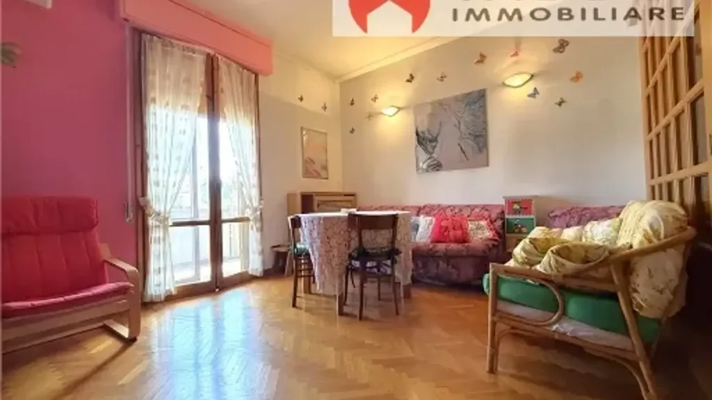 Elutuba - Apartment with Terraces in Scandicci