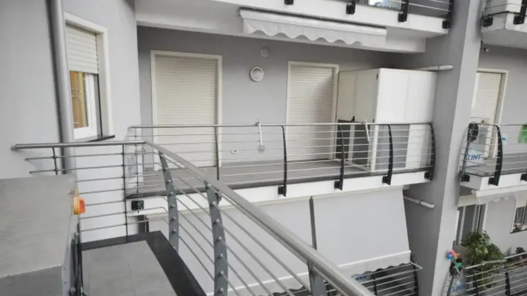 Rõdu - Apartment with Balcony in Rossano Centre