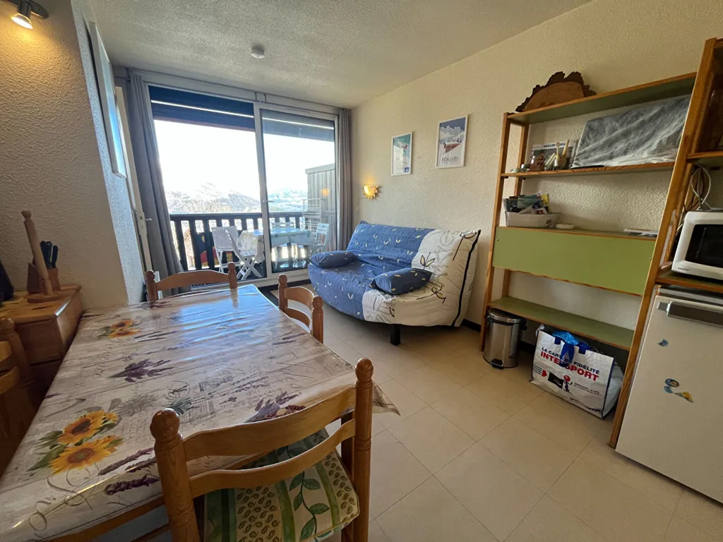 Séjour - Appartement T2 avec Terrasse à Réallon