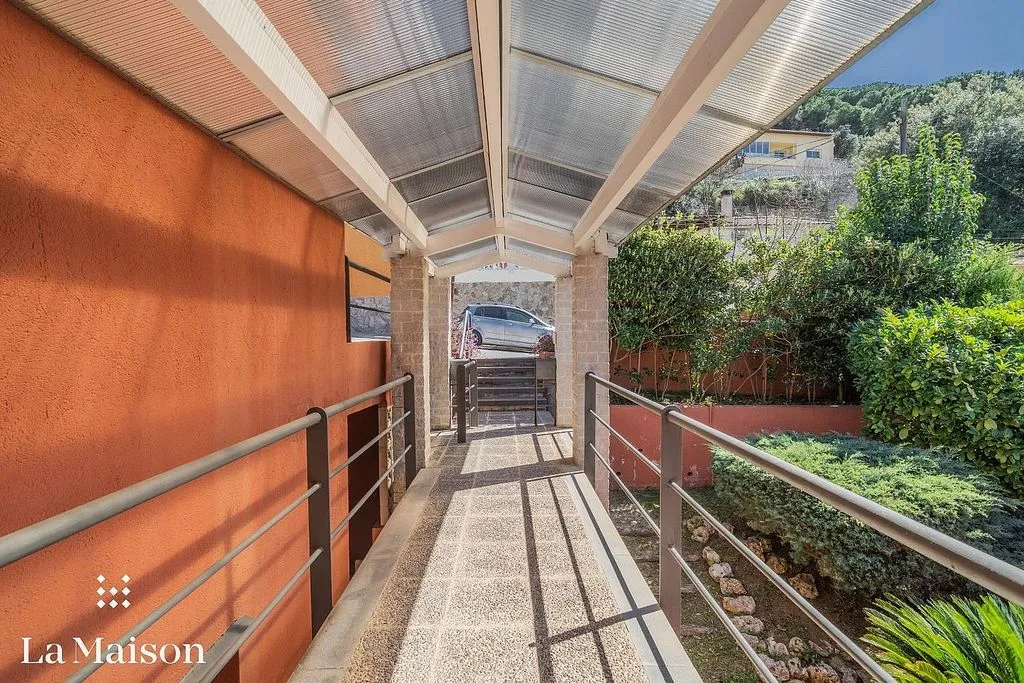 Terrace - Luxury House with Pool in Arenys de Munt