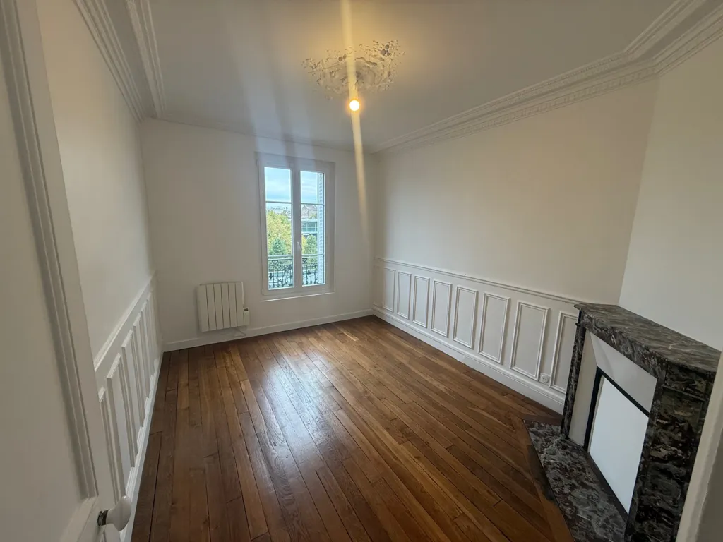 Stanze - Renovated Flat with Dégagée View near Paris