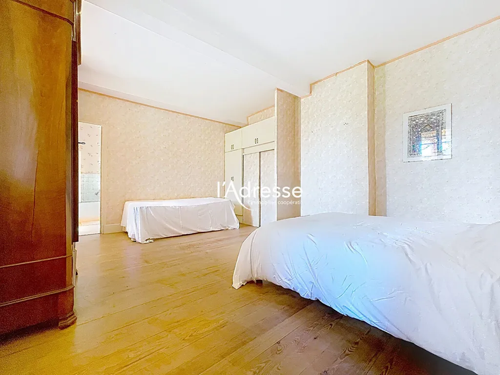 Magamistoad - Victorian House with Garden in Muret Centre